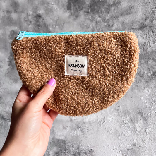 HALFMOON POUCH KARAMELL x TÜRKIS